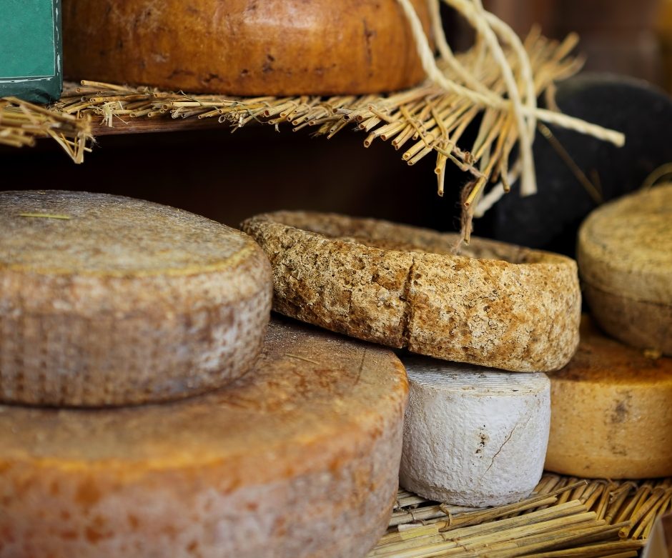 FORMAGGI STAGIONATI SENZA FOSFATI